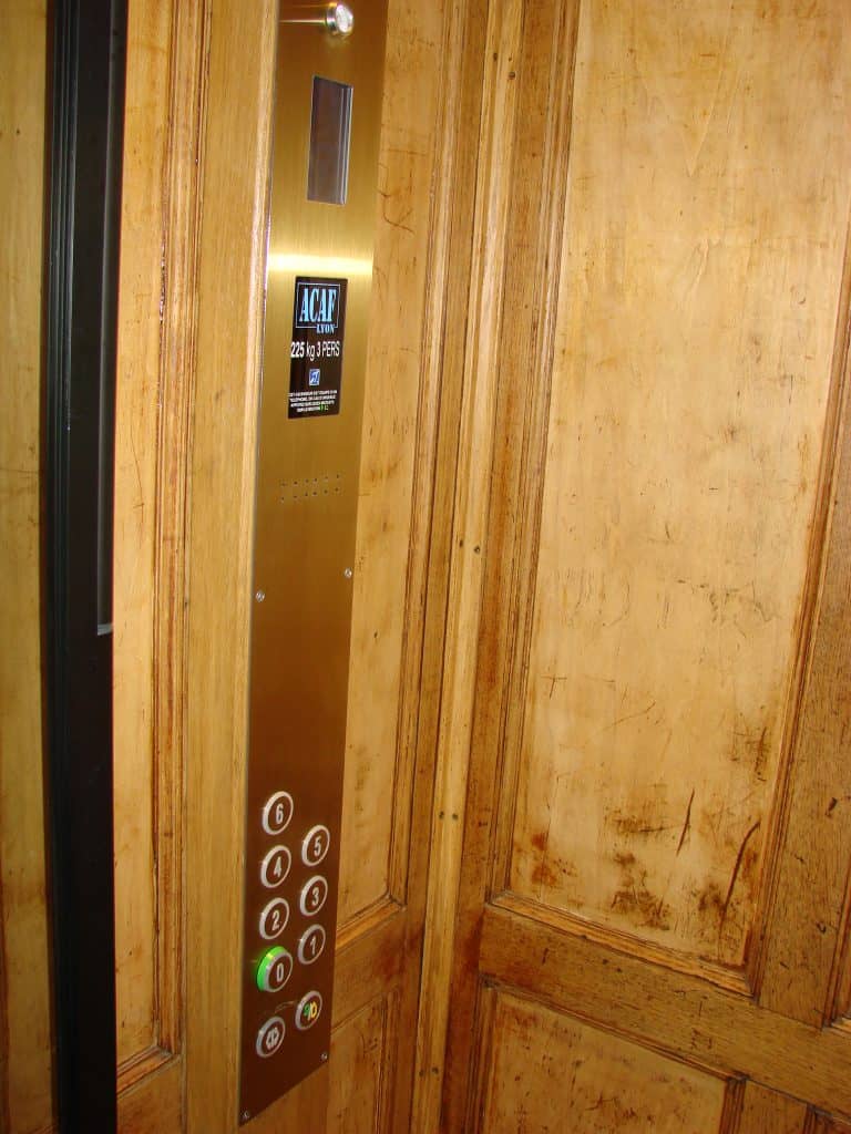 Rénovation cabine bois ACAF