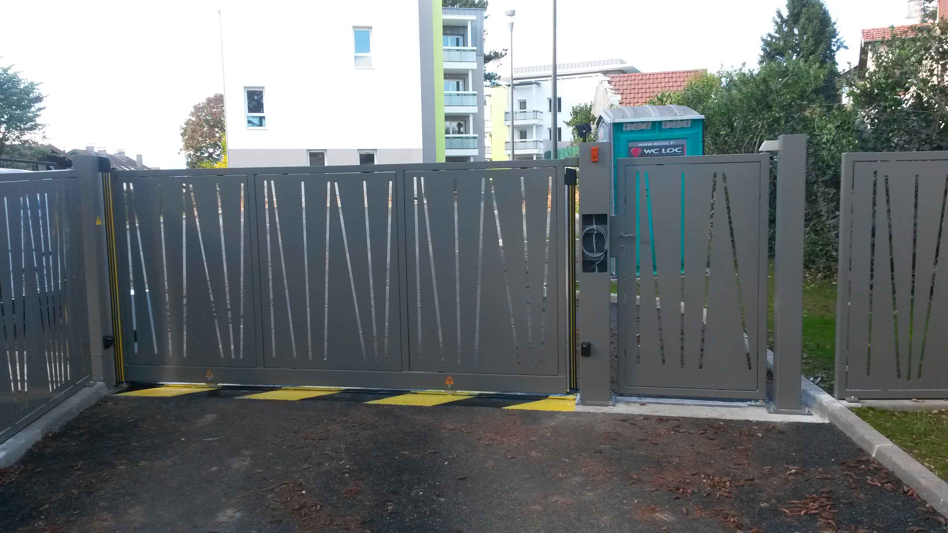 Portail coulissant ACAF